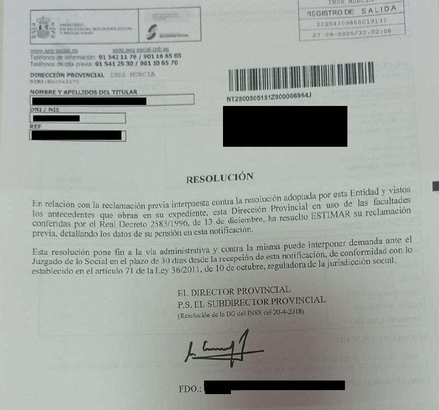 Resolución del INSS Murcia estimando reclamación previa de incapacidad permanente total